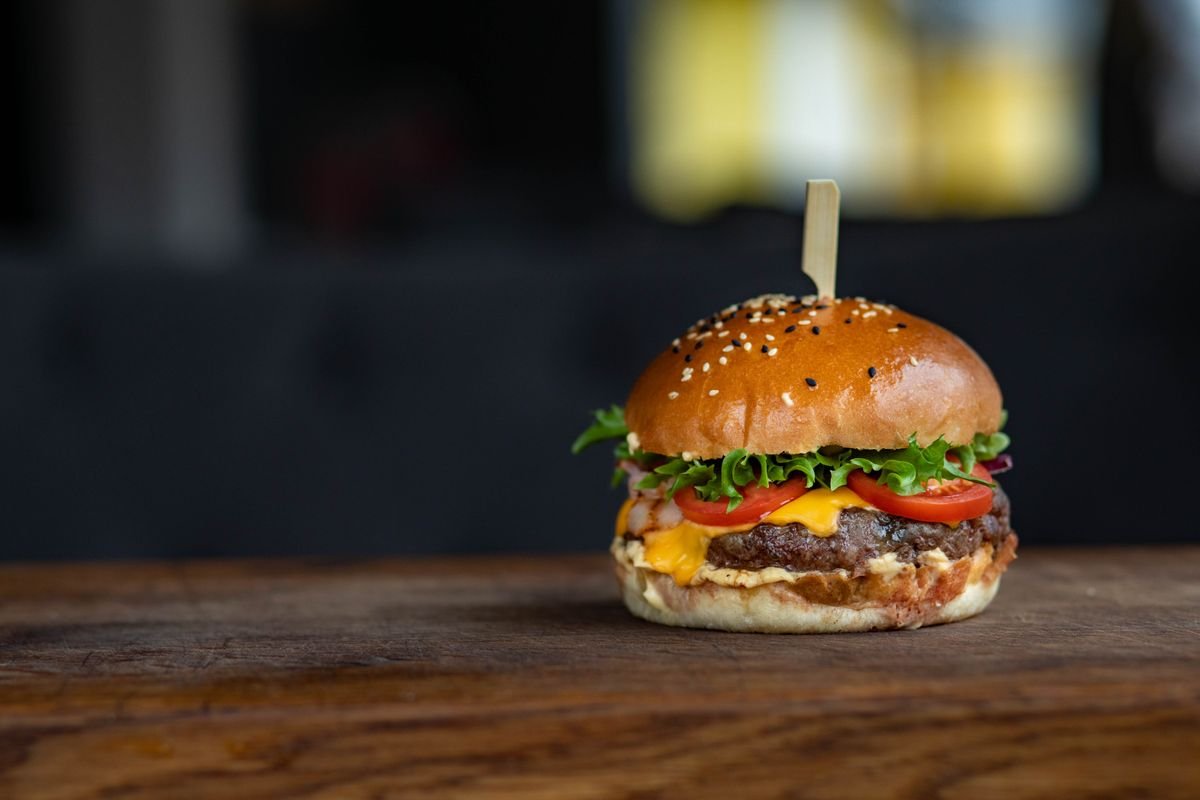 Hamburger Black Angus 150 gr. Hamburger Black Angus 150 gr.