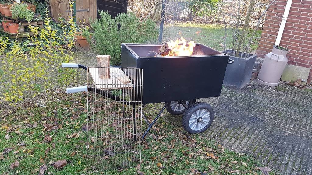 Barrow Cooker Fire & Grill